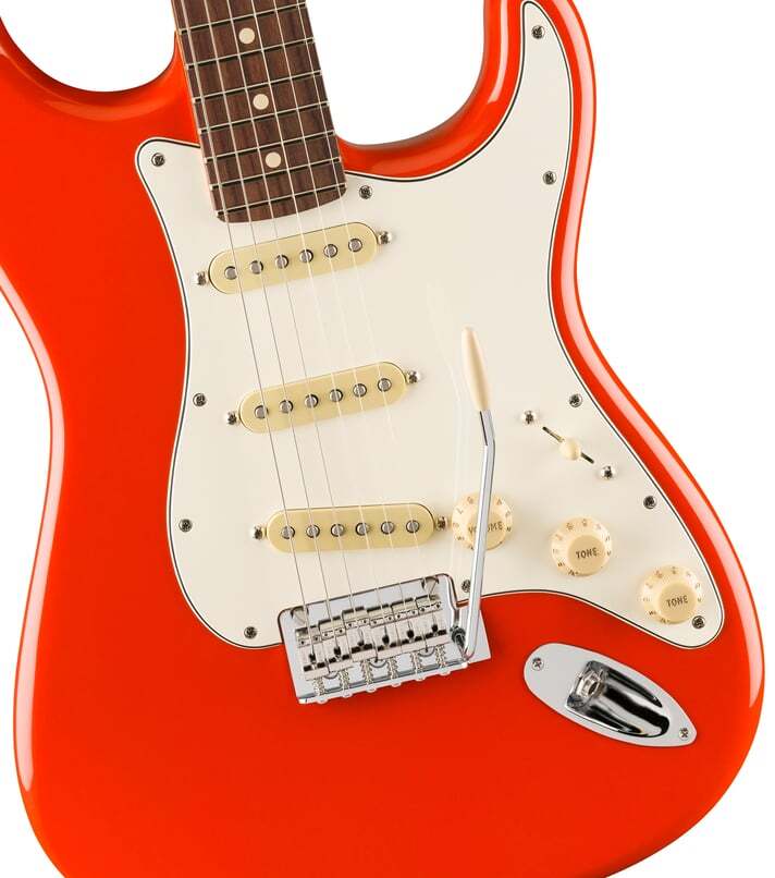 Fender Player II Stratocaster®, Rosewood Fingerboard, Coral Red