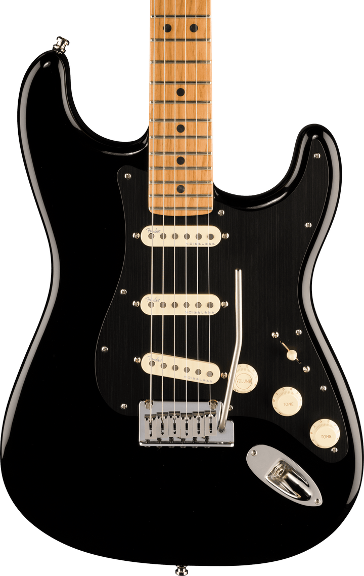 Fender Limited Edition American Ultra II Stratocaster®, Maple Fingerboard, Black